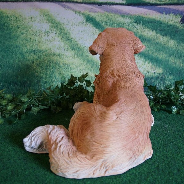 Tierfigur Hund Golden Retriever liegend handbemalt