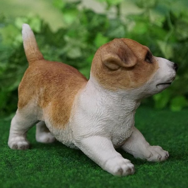 Tierfigur Hund Jack Russell Welpe steht braun/weiß