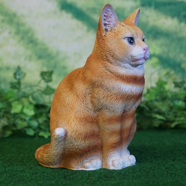 Tierfigur Katze rot sitzend