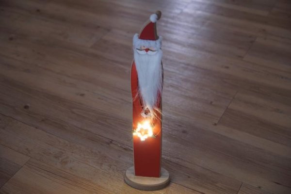 Deko Holzsäule Weihnachtsmann LED Stern 48 cm