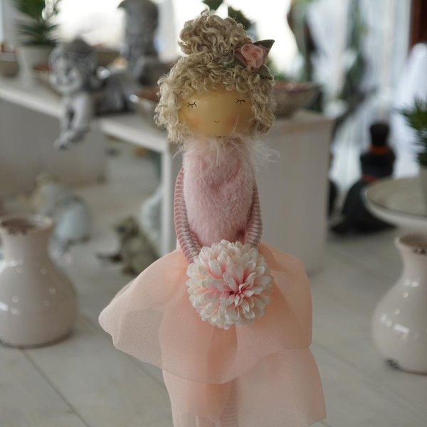 Figur Mädchen mit Federn rosa 46cm
