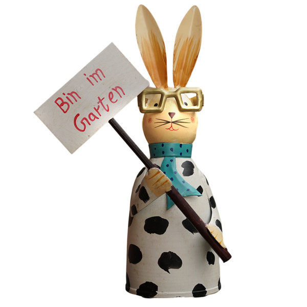Zaunhocker Hase mit Brille, Schild und blauem Halstuch