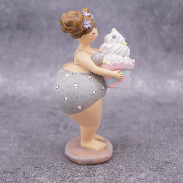 Deko Figur Criva Lady Vintage mit Cupcake